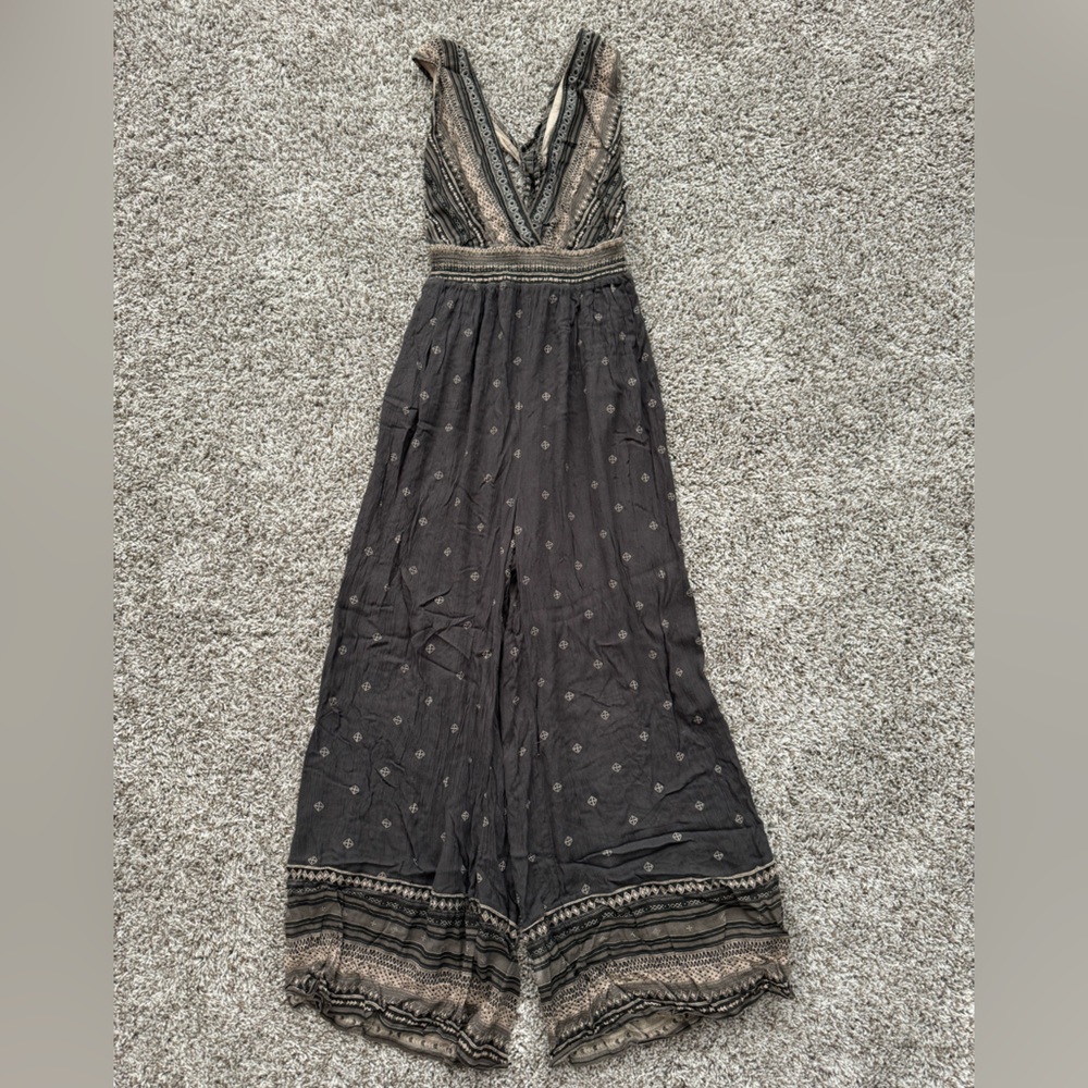 Free People wide leg jumper from the romantics line, size M